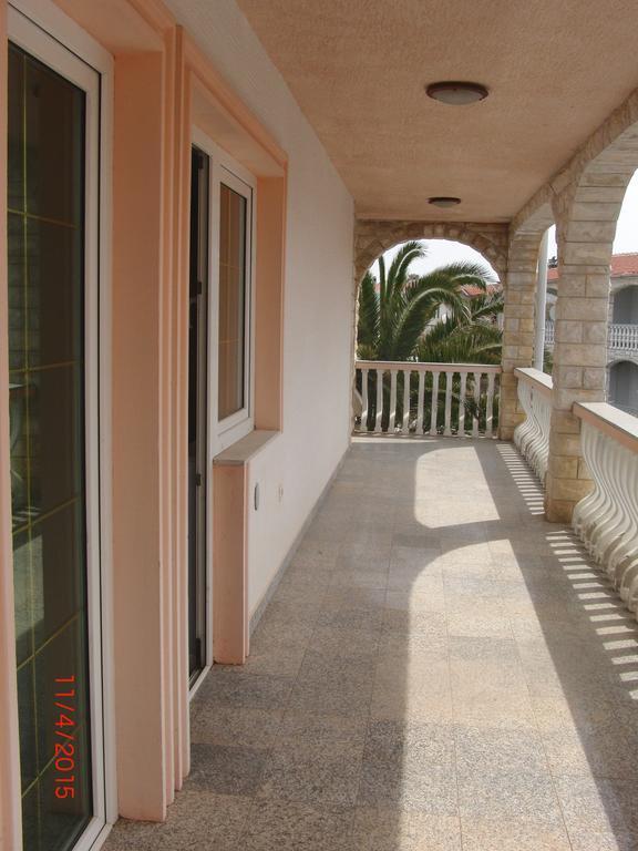 Apartments Stojanovic Vir Rum bild